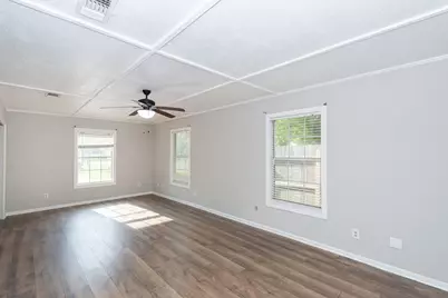 2523 S Broadway Street, La Porte, TX 77571 - Photo 3