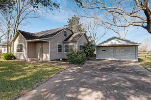 8439 FM442, Boling, TX 77420 - Photo 1