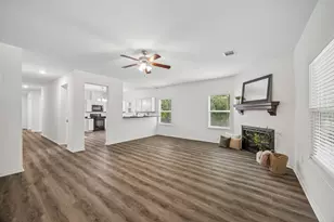 11818 Beverly Dr, Houston, TX 77065 - Photo 3