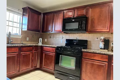 10902 Seneca Street, Houston, TX 77016 - Photo 3