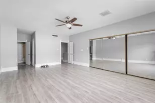 420 Wilcrest Dr, Houston, TX 77042 - Photo 13