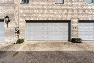 420 Wilcrest Dr, Houston, TX 77042 - Photo 17