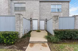420 Wilcrest Dr, Houston, TX 77042 - Photo 5