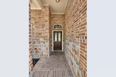 25027 Lakecrest Manor Drive, Katy, TX 77493 - Photo 3