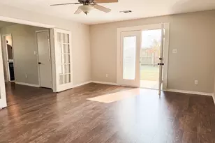 2402 Heather St, Highlands, TX 77562 - Photo 17