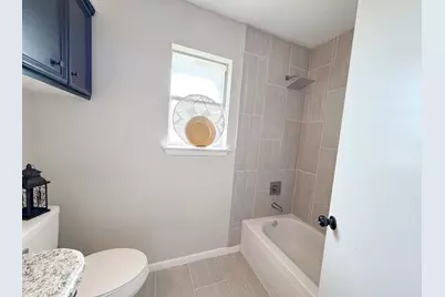 2402 Heather Street, Highlands, TX 77562 - Photo 21