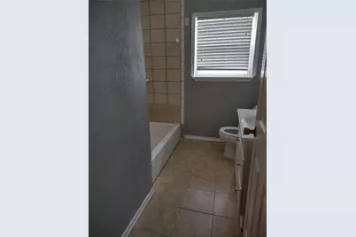 6027 Belneath Street, Houston, TX 77033 - Photo 5