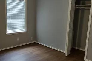 6027 Belneath St, Houston, TX 77033 - Photo 1