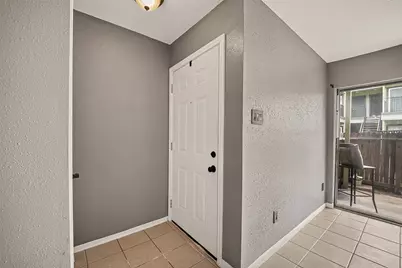 18800 Egret Bay Blvd Boulevard #503, Webster, TX 77058 - Photo 5