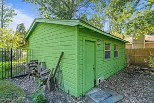 18162 Atkinson Ln, Conroe, TX 77384 - Photo 13