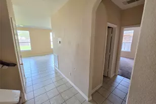 9711 Sugarblossom Ln, Sugar Land, TX 77498 - Photo 3