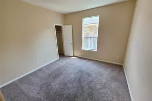 9711 Sugarblossom Ln, Sugar Land, TX 77498 - Photo 5