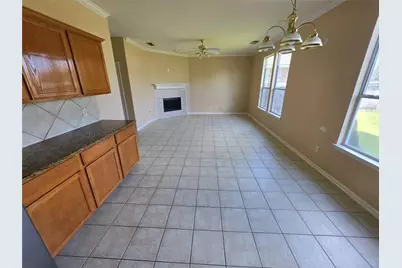 9711 Sugarblossom Lane, Sugar Land, TX 77498 - Photo 7