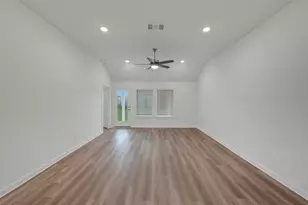 707 Michelia St, Magnolia, TX 77354 - Photo 29