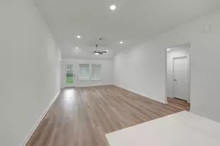 707 Michelia St, Magnolia, TX 77354 - Photo 25