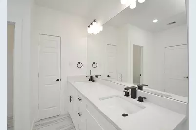 9312 Waller Street, Houston, TX 77012 - Photo 21