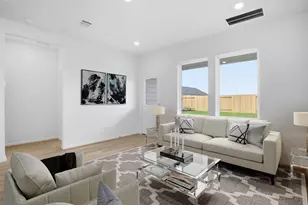 18050 Lasso Mls Dr, Hockley, TX 77447 - Photo 5