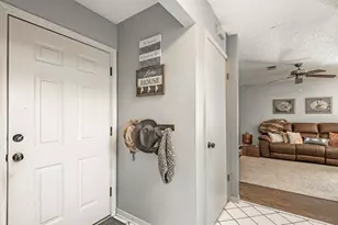 37 Spreading Oak St, Trinity, TX 75862 - Photo 31