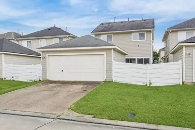 1609 Nichole Woods Drive, Houston, TX 77047 - Photo 13