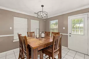 16818 Basewood Ct, Sugar Land, TX 77498 - Photo 15