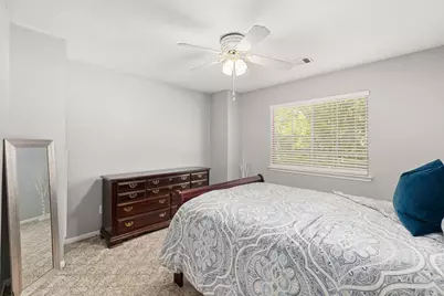 16818 Basewood Court, Sugar Land, TX 77498 - Photo 27