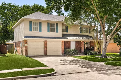 16818 Basewood Court, Sugar Land, TX 77498 - Photo 7