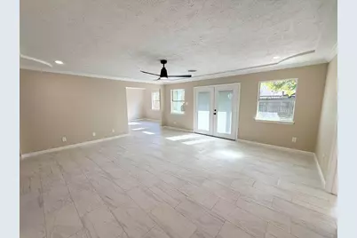 423 Baywood Street, Shoreacres, TX 77571 - Photo 5