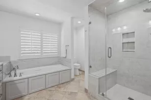 201 Vanderpool Ln, Houston, TX 77024 - Photo 31