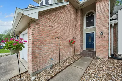 1607 Beaconshire Road, Houston, TX 77077 - Photo 3