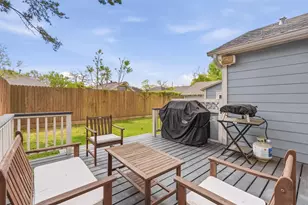 918 E 14th St, Houston, TX 77009 - Photo 13