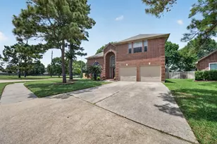 15010 Chestnut Falls Dr, Cypress, TX 77433 - Photo 11