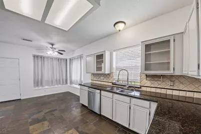15010 Chestnut Falls Drive, Cypress, TX 77433 - Photo 5