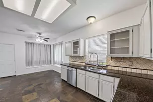 15010 Chestnut Falls Dr, Cypress, TX 77433 - Photo 5