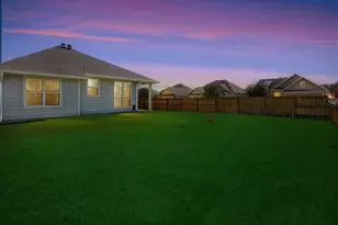 305 Brock's Ct, Montgomery, TX 77356 - Photo 17