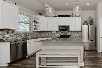 305 Brocks Court, Montgomery, TX 77356 - Photo 7