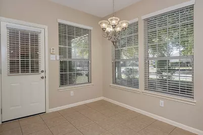 50 E Pipers Green, The Woodlands, TX 77382 - Photo 11