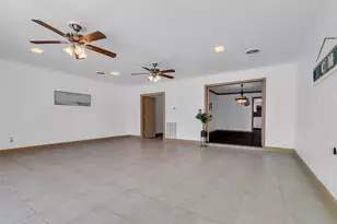 3411 Woodcrest Dr, Baytown, TX 77521 - Photo 17