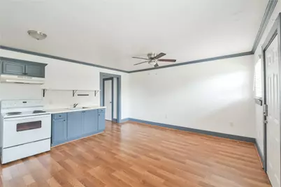 5320 Polk St Street #17, Houston, TX 77023 - Photo 19