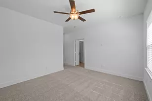 5246 Big Dipper Dr, Iowa Colony, TX 77583 - Photo 9