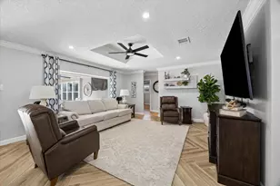3014 Kevin Ln, Houston, TX 77043 - Photo 11