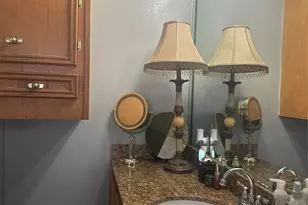 7605 Bywood St, Houston, TX 77028 - Photo 11