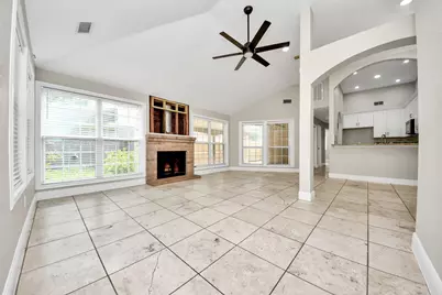5039 E Pagewick Drive, Houston, TX 77041 - Photo 5