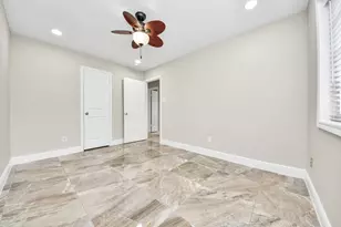 5039 E Pagewick Dr, Houston, TX 77041 - Photo 29