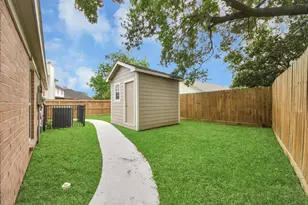 5039 E Pagewick Dr, Houston, TX 77041 - Photo 45