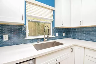 2202 Naomi St, Houston, TX 77054 - Photo 7