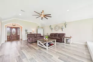 4610 Mustang Rd Rd, Alvin, TX 77511 - Photo 11