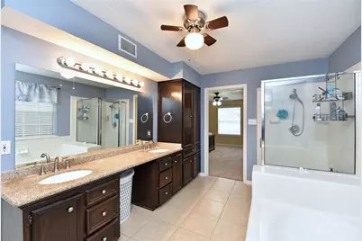 10031 Cabin Creek Drive, Houston, TX 77064 - Photo 17