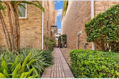 20 Stalynn Lane, Houston, TX 77027 - Photo 41
