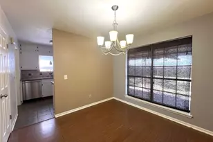 2407 Sue St, El Campo, TX 77437 - Photo 7