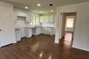 9001 Chatwood Dr, Houston, TX 77078 - Photo 3